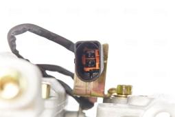 KOMPRESOR KLIM.VW MULTIVAN /7H, 7E/ 03-,VW PHAETON /3D/ 02-, VW TOUAREG /7 NIS 890635