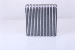 PAROWNIK KLIM.BMW 5 E39 95-, 520 d D M, 520 I G M/A, 523 I G M/A, 525 d D NISSENS NIS 92298