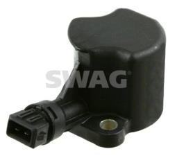 WŁĄCZNIK ŚW.COF.VW PASSAT 88- SWAG SW30921760