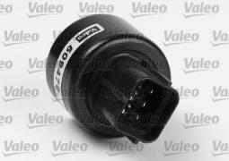 CZUJNIK CIŚNIENIA KLIMATYZACJI FIAT BRAVO/A 95- /MAREA,145,146,147,156/ /60625482/ VALEO VAL509476