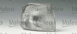 KIER.VW VW CARAVELLE 9/96->/BIAŁY/LEWY  /TOWAR DOSTĘPNY DO 3 DNI/ VALEO VAL086389