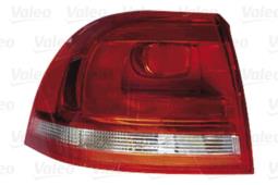 LAMPA /TYŁ/ VW TOUAREG 08- /L/ /ZEW/ VALEO VAL044257