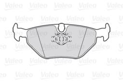 KLOCKI HAM.                             BMW 5 E39 95-04 VAL301311
