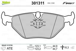 KLOCKI HAM.                             BMW 5 E39 95-04 VAL301311