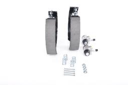 ZESTAW SZCZĘK HAM.Z CYLIN.VW PASSAT 88- /200X40//+CYLINDERKI ALU. @17,50/ PG 1.3. 0 204 114 546