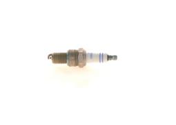 WR5DC+ ŚWIECA ZAPŁ.BOSCH +15 YTTRIUM PG7.1. 0 242 245 552