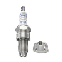 WR8LTC+ ŚWIECA ZAPŁ.BOS +04 YTTRIUM PG7.1. 0 242 229 658    +04