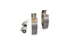 ZESTAW SZCZĘK HAM.Z CYLIN.RENAULT CLIO 1,4-1,8 90- /180X40/ PG 1.3. 0 204 114 012
