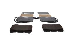KLOCKI HAM./PRZ/ ALFA GTA 3,2 03- PG 1.1. 0 986 494 067