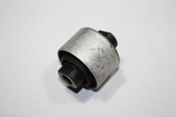 TULEJA WAH./PRZ/ AUDI A4 95- /WEW./ DELLO 110038610