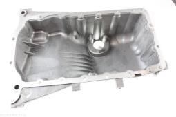 MISKA OLEJU AUDI A4 1,8 05- 130039010