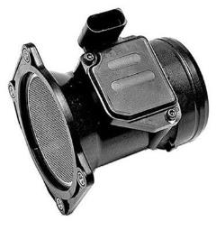 PRZEPŁYWOMIERZ POW.AUDI A3,SEAT LEON,SKODA OCTAVIA,GOLF IV /HITACHI/ MAGNETI MARELLI 213719663019   AMMQ19663